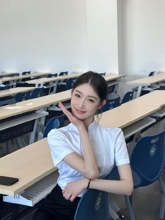 这个杀手不太冷 封面